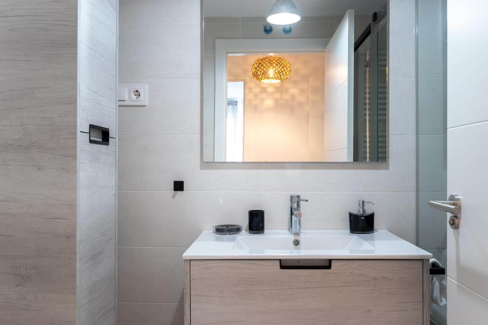 Xirimiri Apartment By People Rentals Bilbao Zewnętrze zdjęcie